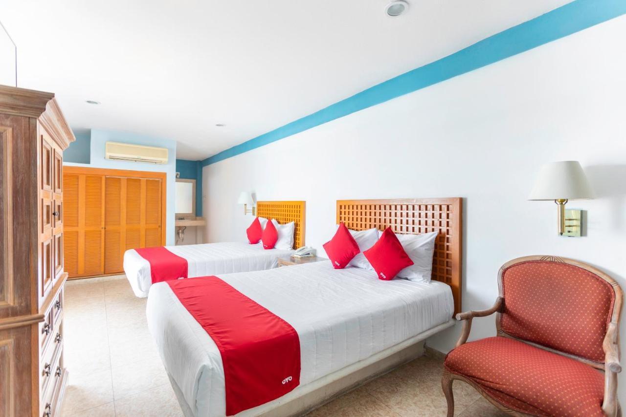 Hotel Gandhi Четумал Екстериор снимка