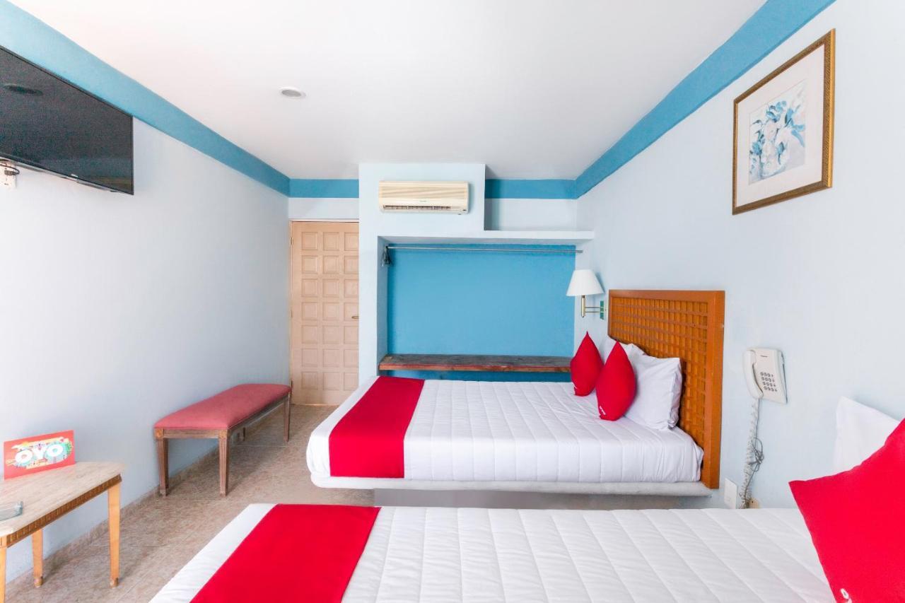Hotel Gandhi Четумал Екстериор снимка