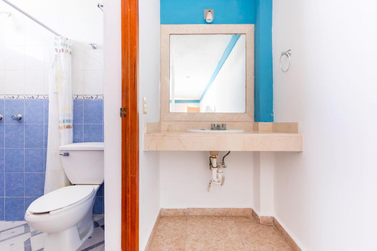 Hotel Gandhi Четумал Екстериор снимка